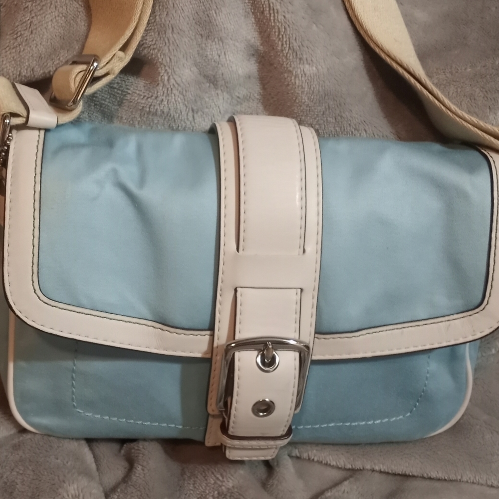 F10707 Coach Hamptons Smooth Cotton Crossbody in Baby Blue and Lime Green